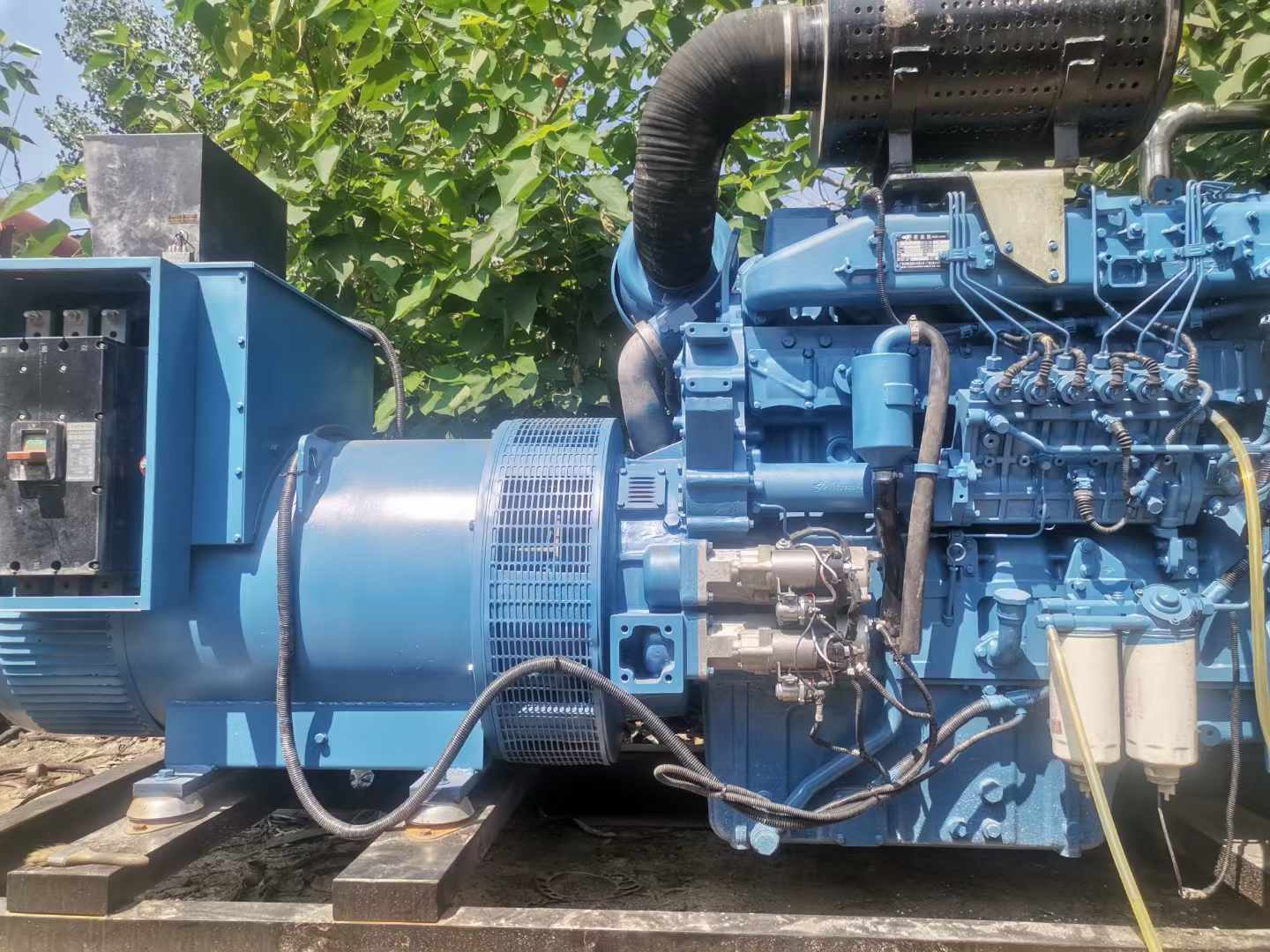 米脂详细说明降低 800kW 柴油发电机输出电流波动的方法