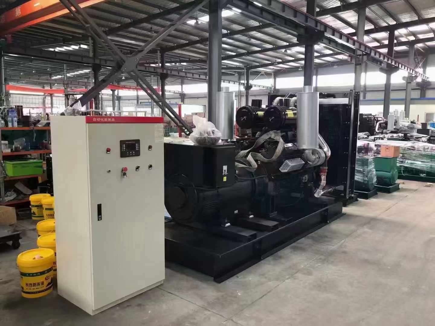 米脂发电机2000kVA 负载需要多大的电缆？